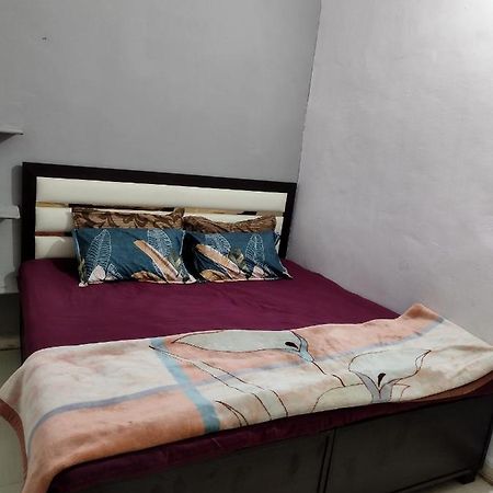 Kalpeshwar Homestay Ujjain Ngoại thất bức ảnh